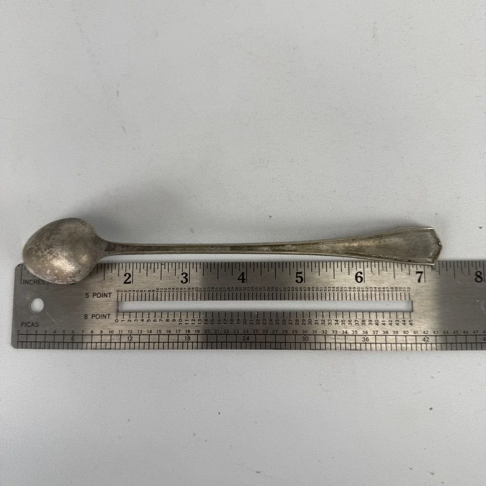 2 Antique Oneida/Niagara Falls Silver Co MADISON Iced Tea Spoons Silverplate